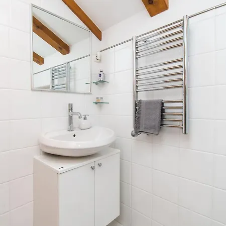 House Urban Bliss * Βόντιτσε