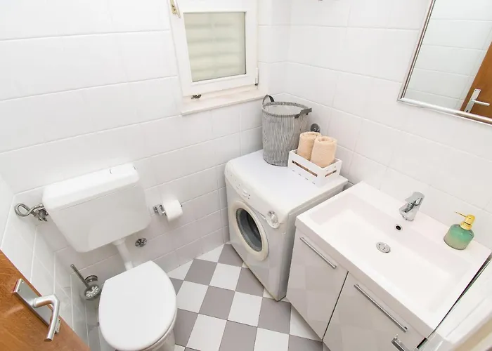 Vikendica House Urban Bliss